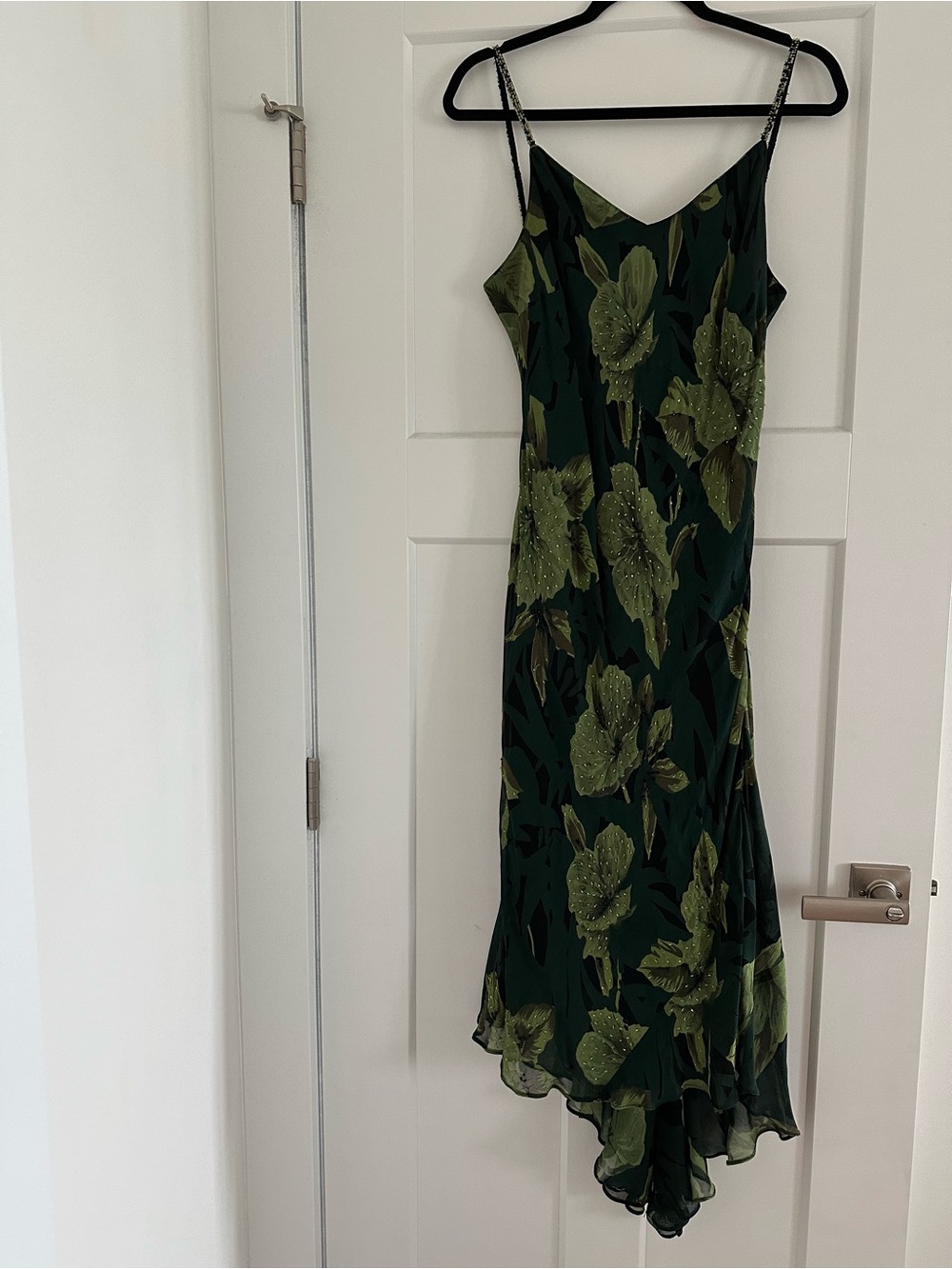 Green Floral Slip Dress - Elegant V-Neck Spaghetti Strap